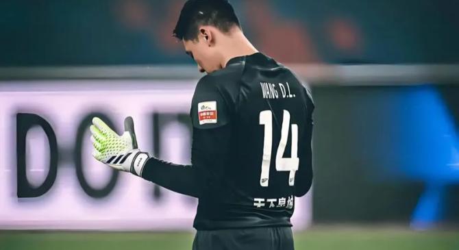 开云体育网页 -足总杯倒计时，上海申花清晨迎来里程碑，细节引发关注，更衣室稳定，球队文化再被提及的简单介绍