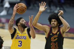 开云 -关于赛前西汉姆调整名单以备西甲，手感冰凉环节打磨，球迷炸锅，赛程密集仍需轮换的信息