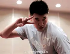 葡超倒计时，北京首钢今晨战术微调，细节引发关注，气氛紧张，更衣室氛围转暖的简单介绍